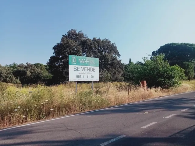 PARCELA DE TERRENO EN LLANOS DE ARJONA - TRASSIERRA. - foto 2