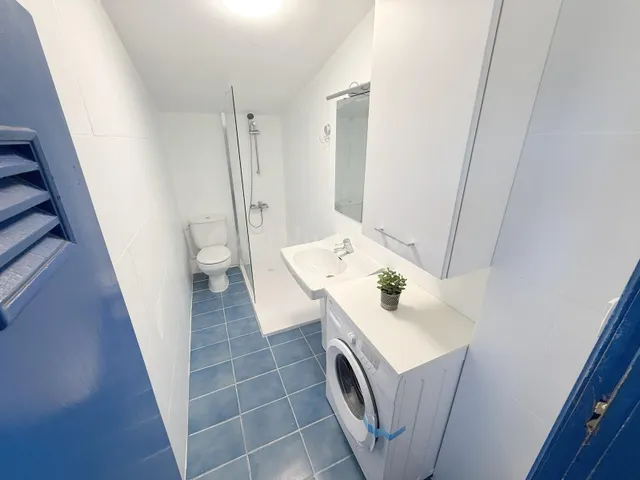 Finca con Nave y vivienda en Bearin - foto 4