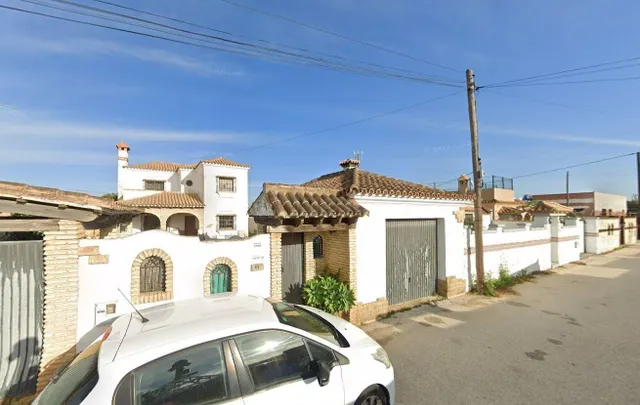 Se vende casa independiente OKUPA en Chiclana de la Frontera