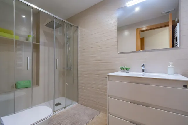 Exclusivo Piso en Conjunto Residencial Parque de Europa en Cartagena. — 16