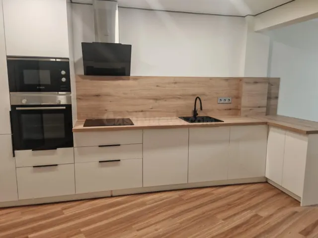 Piso reformado en Venta - al Pie del Castillo de San Fernand - foto 5