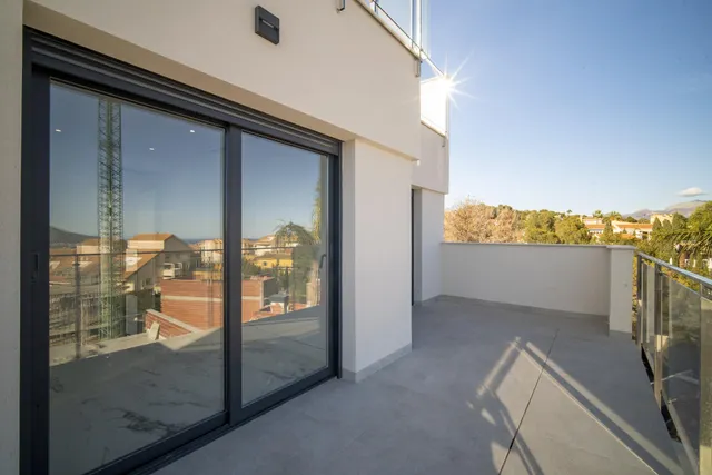 Villa 3 habitaciones 100m² en venta - Coloma — 32