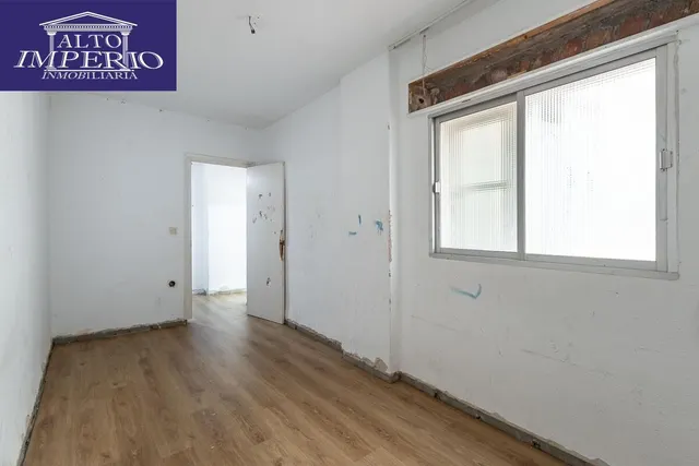 Piso de 3 dormitorios con terraza en plena zona Fontiveros — 7