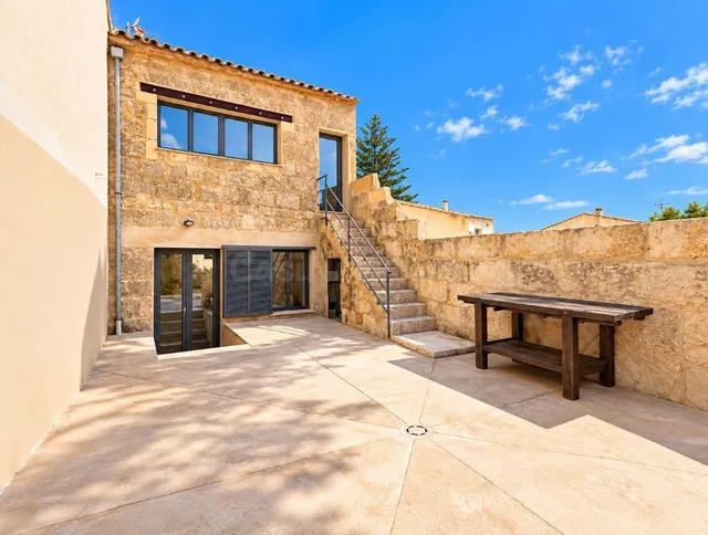 PRECIOSA CASA DE PUEBLO REHABILITADA A ESTRENAR EN LLORET DE - foto 2