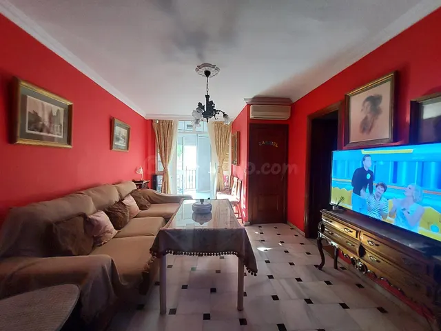 ¡¡PISO EN VENTA EN EL CENTRO DE CAMAS!! - foto 3