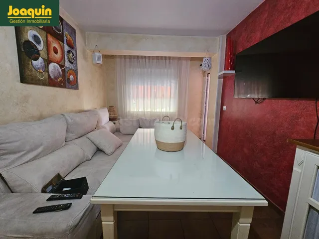 Piso totalmente reformado en la Avenida Barcelona — 4