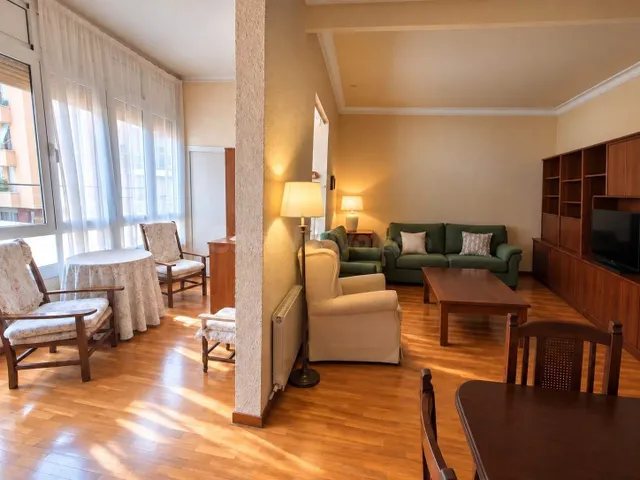 Elegante vivienda de 117 m2 en finca regia en Sant Antoni (Eixample) — 4