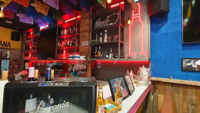 TRASPASO restaurante personalizable — 14