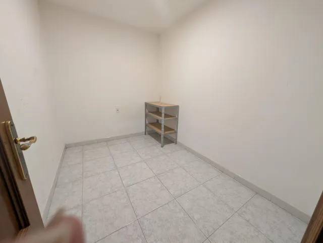 GRAN OPORTUNIDAD! piso en venta en Calle Nou — 6