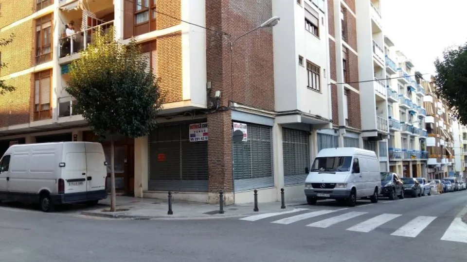 EXCELENTE CHAFLAN ECONOMIICO.