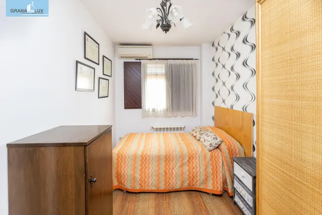 VIVIENDA PAREADA EN MONTELUZ — 35