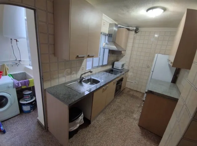 Amplio y Moderno Piso en el Corazón de Almoradí por €750 - foto 4
