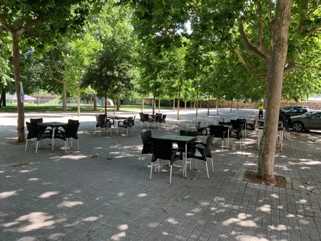 VENTA LOCAL COMERCIAL EN ACTIVO - foto 3