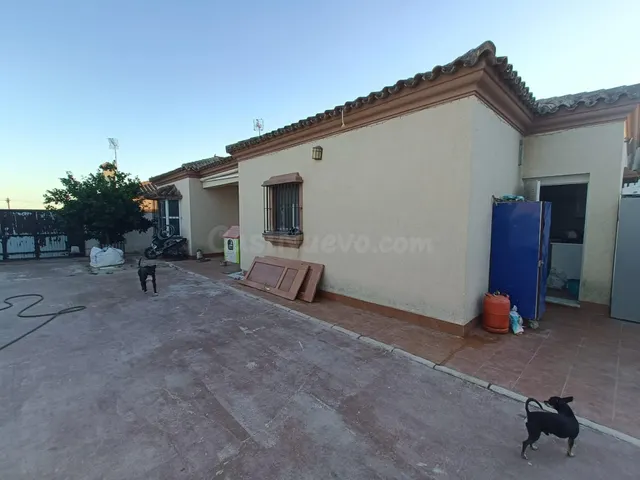 CHALET EN CHICLANA — 4