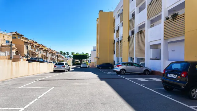 Apartamento 2 habitaciones 131m² en venta - Lomas de Cabo Roig — 37