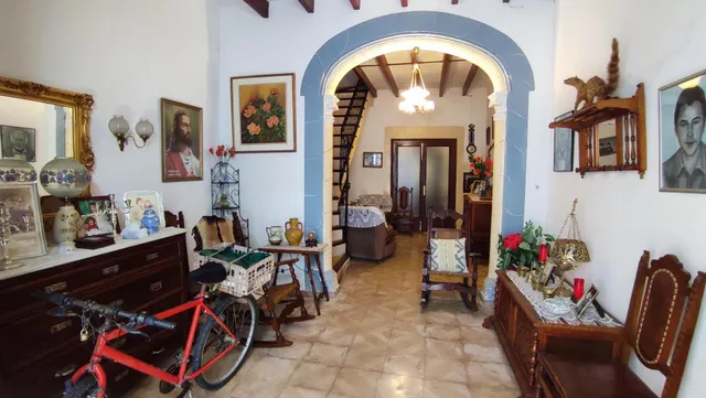 CASA EN LLUCMAJOR — 2