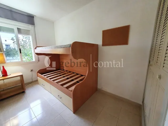 PISO EN LA PLAYA CON PISCINA COMUNITARIA — 12