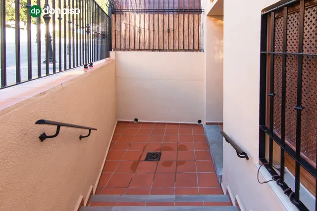 Piso de dos dormitorios con garaje — 12