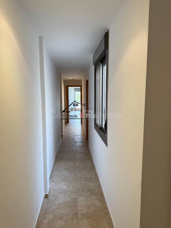 Espectacular Ático Dúplex + garaje en Benicarló a Solo 50 Me - foto 4