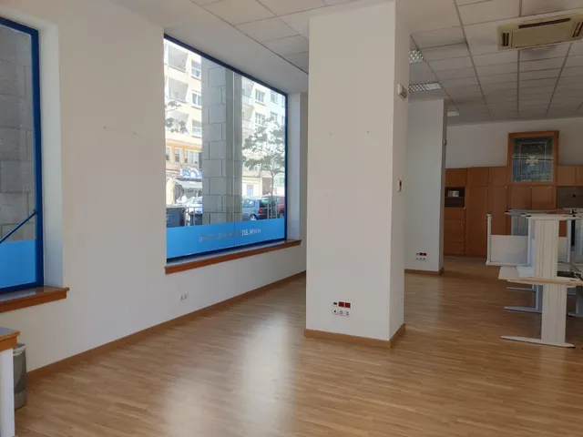 Local comercial 389m² en venta - Santa Margarita-Los Puentes — 20