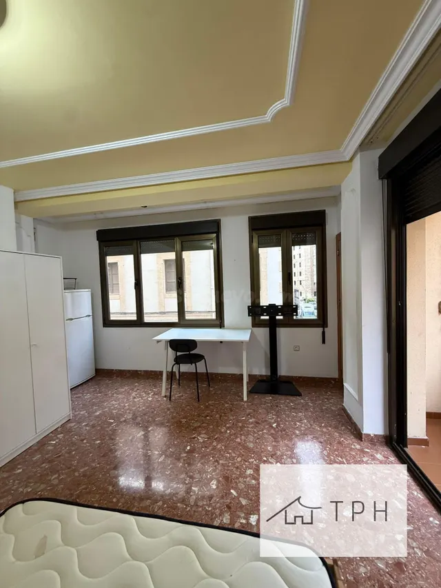 ALQUILER DE habitación EN CALLE JAVIER SANZ - foto 3