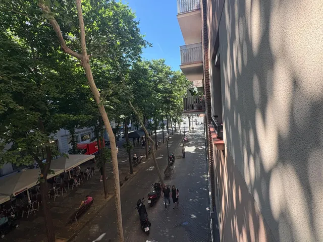 Espectacular piso a 100 metros de la Sagrada Familia — 11