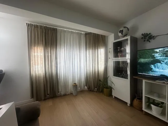 Alquiler de habitación en piso reformado de 89 m2 | 3 dormit