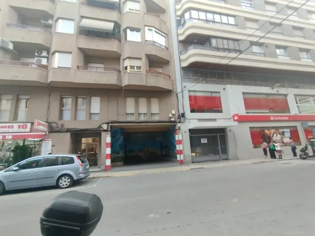 PLAZA DE GARAJE CENTRO — 10