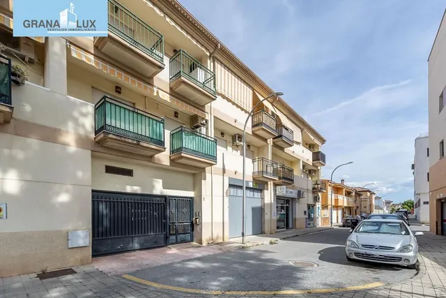 Piso en venta en Santa Fe con garaje y terraza. — 26