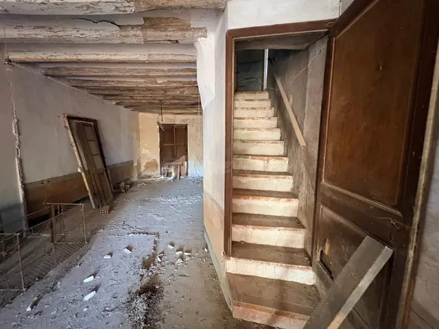 Oportunidad!! Casa grande esquinera a Santa Coloma de queral - foto 4