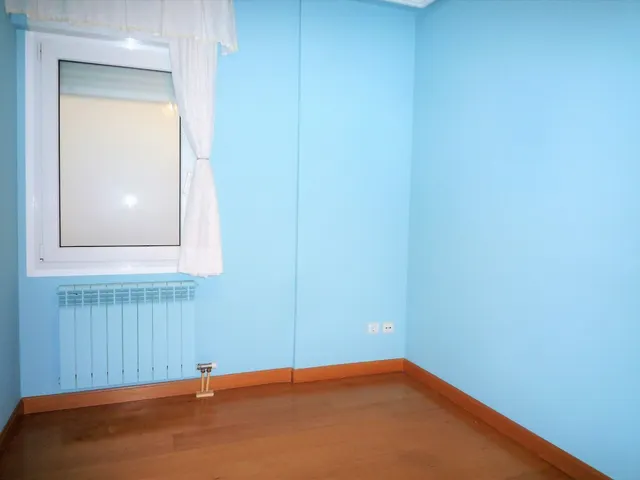 Se Vende Piso de 118 m2, reformado, en Don Jaime esquina Plaza del Pilar — 31