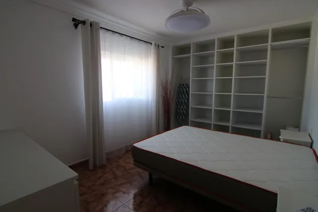 CASA DE 3 habitaciones CON TERRAZA PRIVADA Y PATIO — 22