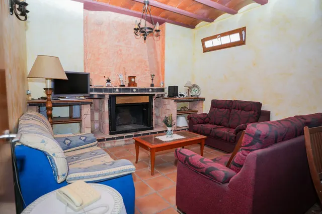 Chalet independiente 9 hab. la era alta Murcia — 34