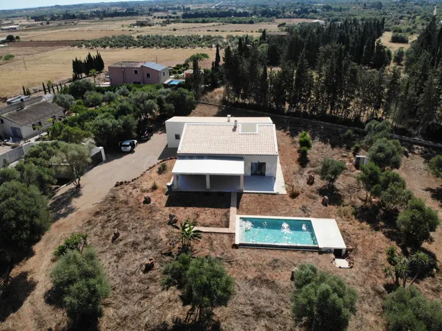 Finca rústica con vivienda de obra nueva en Muro - foto 2