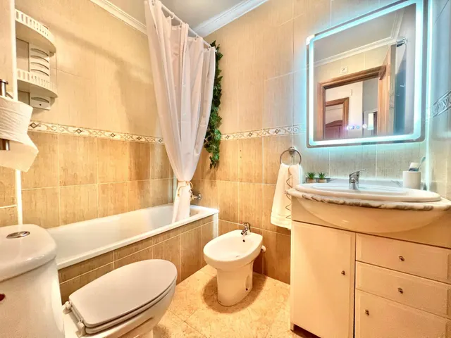 VIVIENDA DE 3 habitaciones Y 2 BAÑOS A TAN SOLO 400mts DE LA PLAYA — 48