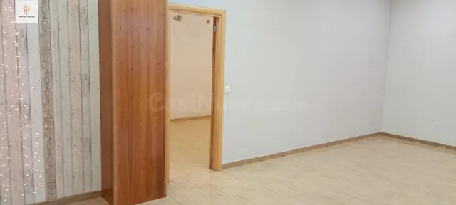Se VENDE LOCAL COMERCIAL zona Colón - foto 3