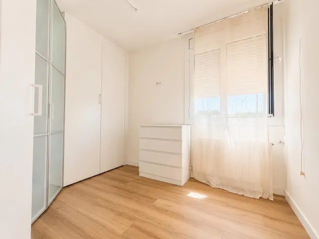 Chalet adosado completamente reformado en 2024, con jardín, terraza y gran garaje, a un paso de la playa. — 29