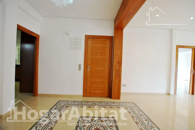 ¡GRAN OPORTUNIDAD! AMPLIO, BONITO Y EXTERIOR CON TERRAZA EN EL CENTRO — 8