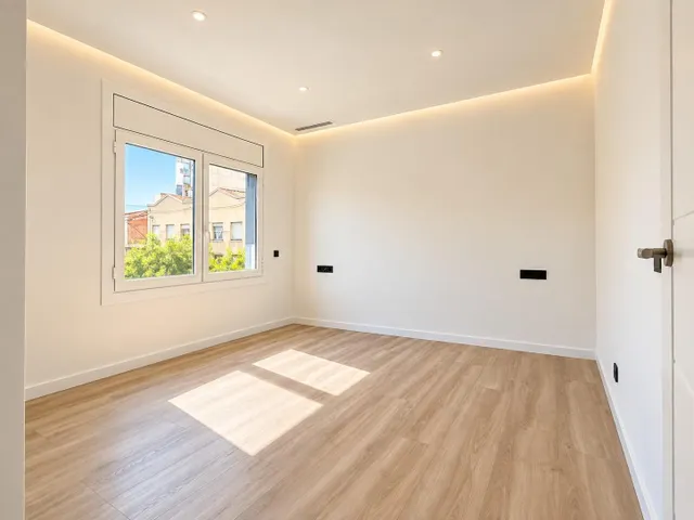 Vivienda en pleno centro de Terrassa exclusividad en cada detalle — 17