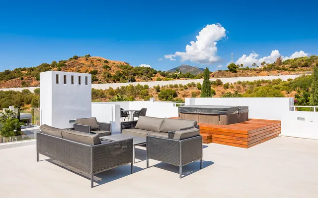 Chalet 7 habitaciones 913m² en venta - Marbella — 32