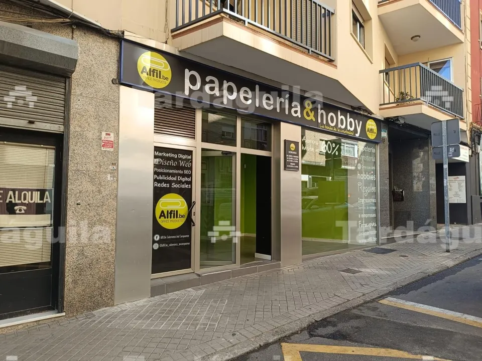LOCAL A nivel DE CALLE EN LA AVENIDA CAMPOAMOR
