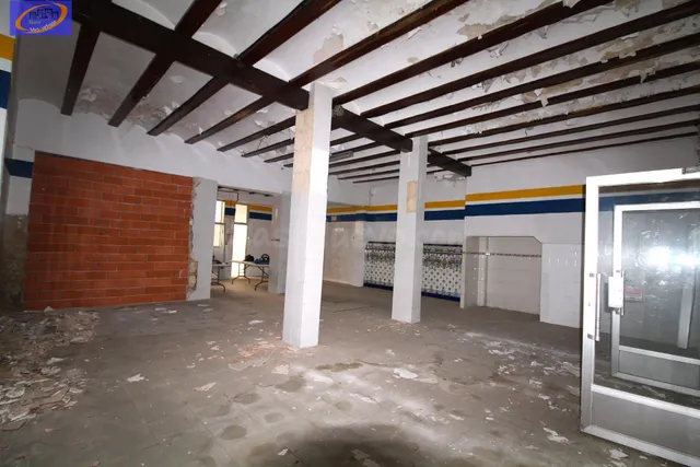 Amplia Casa en Quart de Poblet para Reformar - Oportunidad Ú - foto 2
