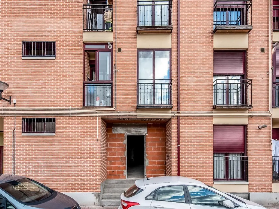 Local en venta en Tudela de Duero
