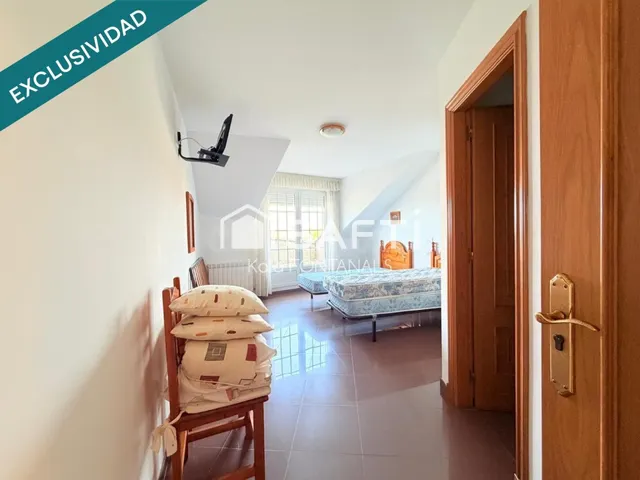 OPORTUNIDAD DE INVERSIÓN HOTELERA EN SANXENXO — 12