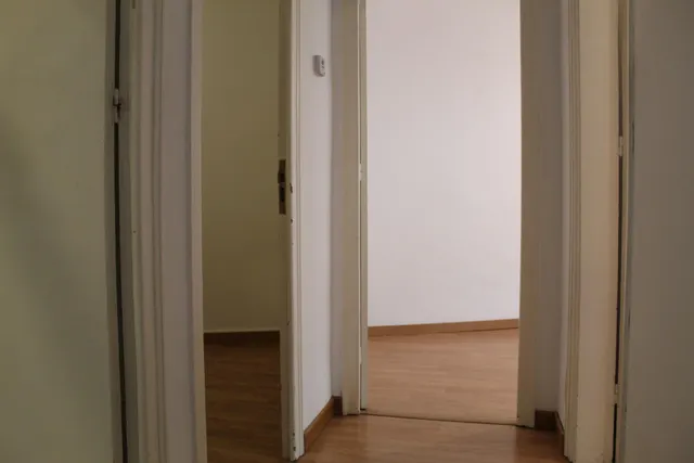 Piso con terraza de 45 m2 en Les Corts, 3 habitaciones y despacho — 10