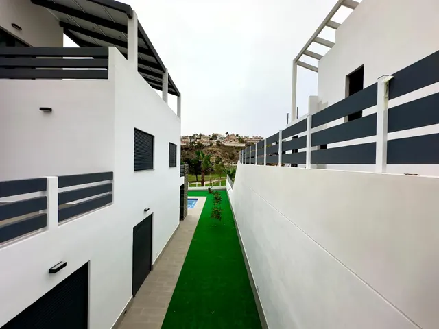 VILLA PRIMERA LÍNEA GOLF — 26