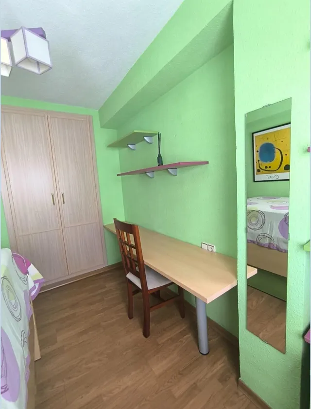 Piso totalmente reformado y equipado — 28
