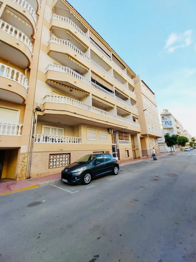 Alquiler de larga estancia en Guardamar en apartamento de 1 habitación. — 36