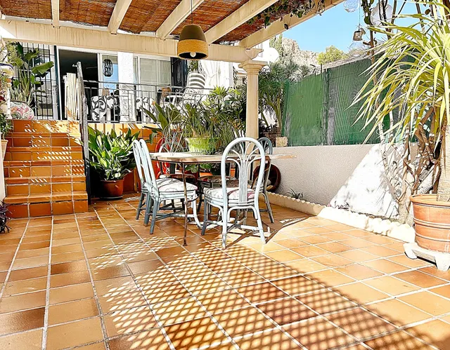 Chalet en Santa Pola del este — 5