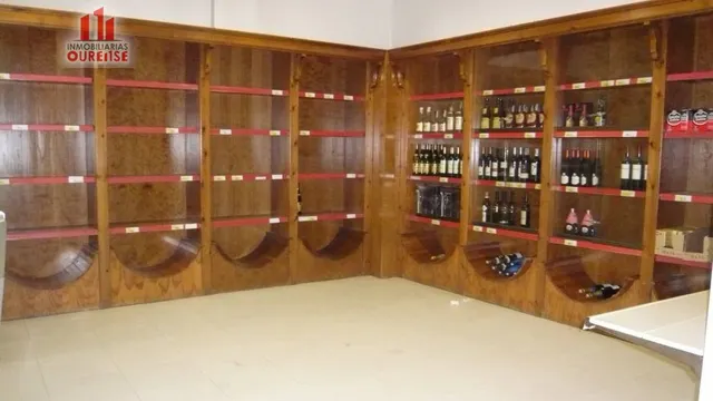 ALQUILER O VENTA  DE NEGOCIO EN ZONA CERCANA A LA RESIDENCIA — 6